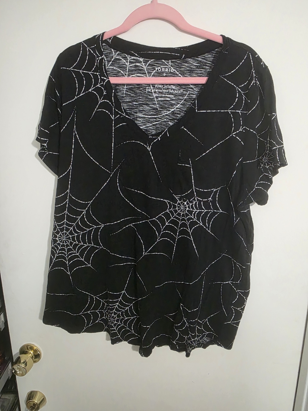 torrid Black V-Neck Short Sleeve Top with White Spiderweb Print